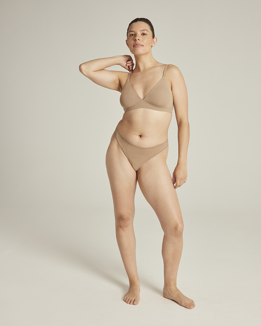 Stretch Dipped Thong Bare 03