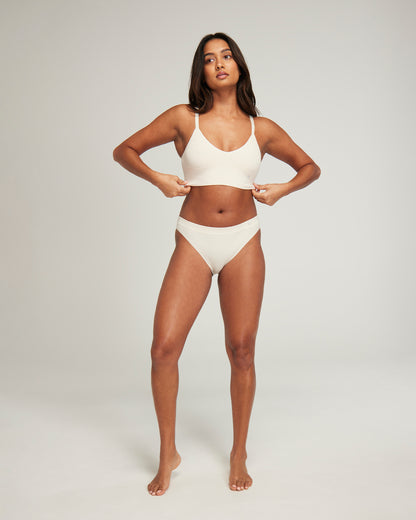 The TENCEL™ Seamless Bralette - White Sand