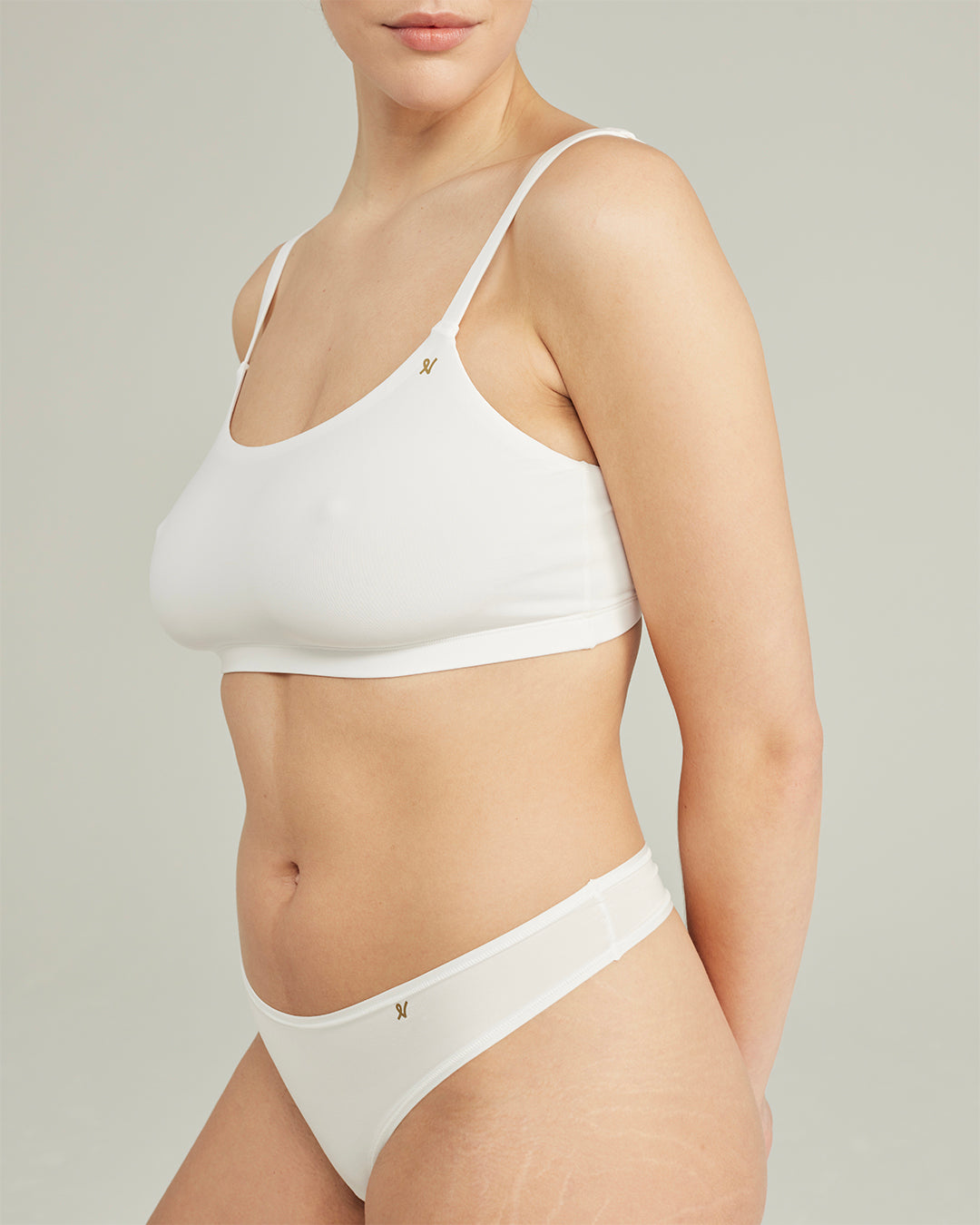 The Stretch Scoop Neck Bralette - Cotton White