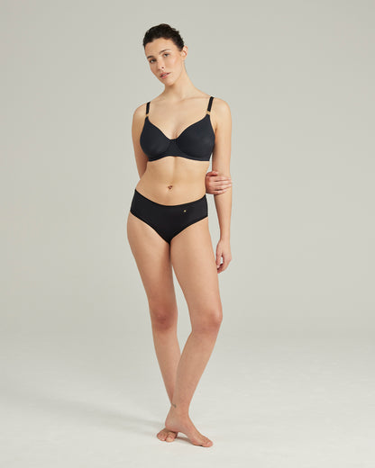 The Stretch Boss Full Cover Bra - Black